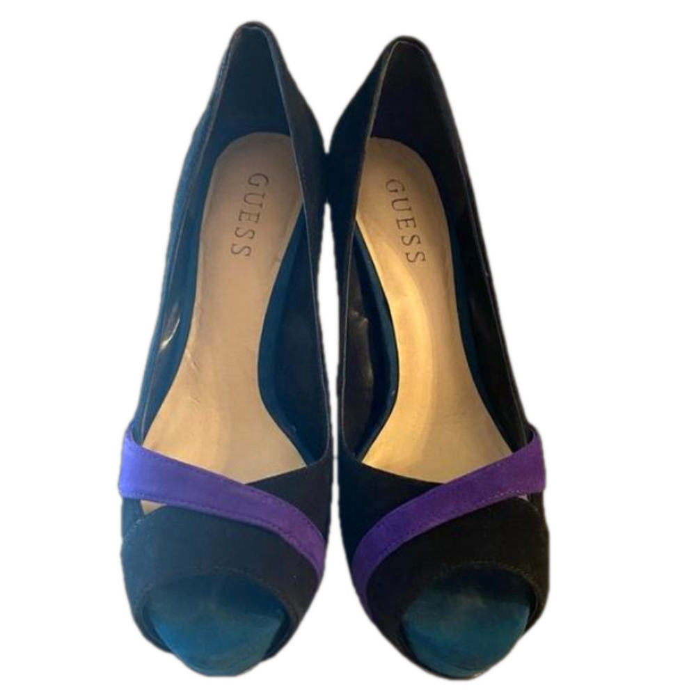 GUESS Isila Suede Colorblock Platform Peep Toe Pumps Heels 6.5M
